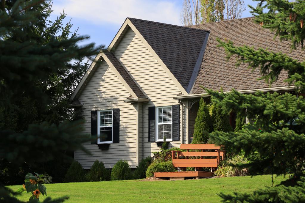 Serenity Ranch Bed & Breakfast Ancaster Екстериор снимка