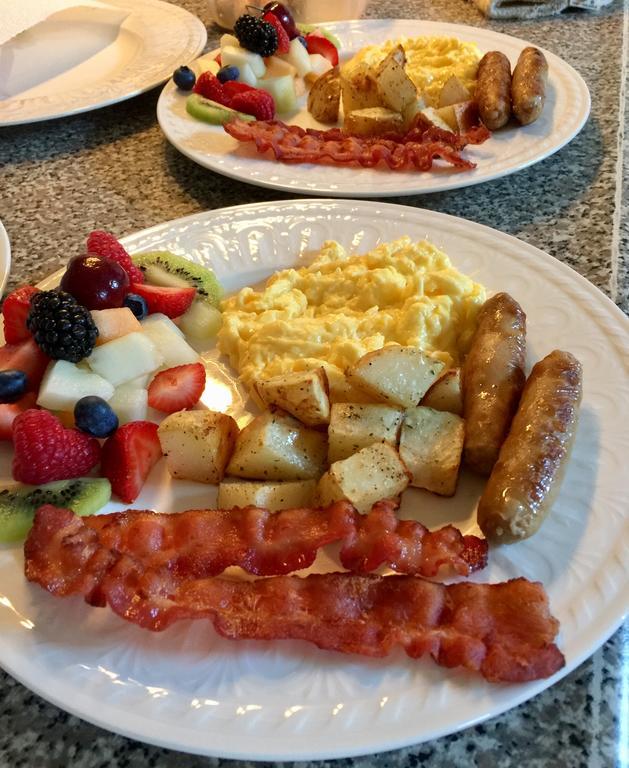 Serenity Ranch Bed & Breakfast Ancaster Екстериор снимка
