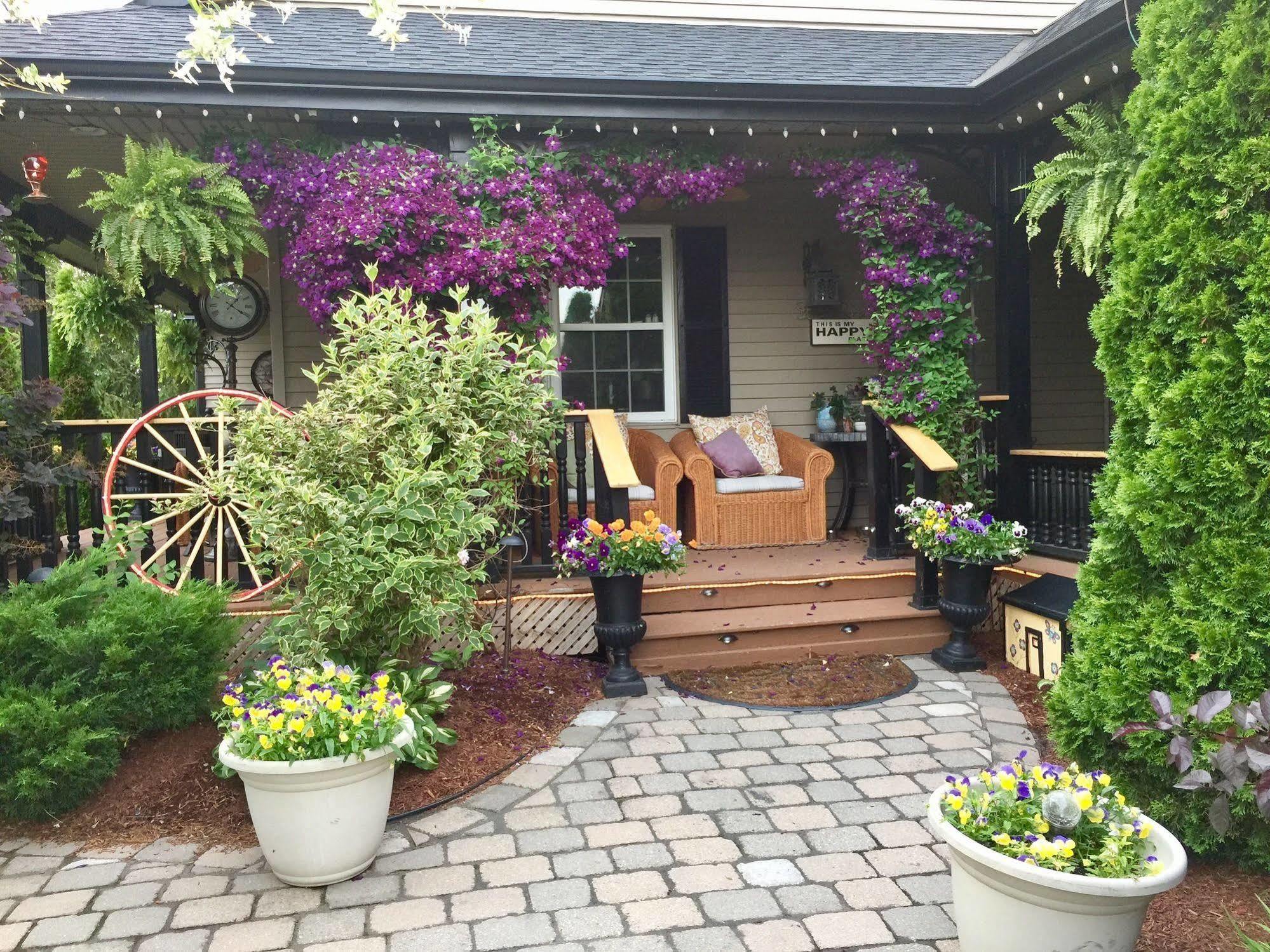 Serenity Ranch Bed & Breakfast Ancaster Екстериор снимка